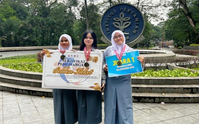 Tim Ekonomi Moonzher raih  Juara 1 Lomba National Economic and Management (NEMO) Tim Ekonomi Moonzher raih  Juara 1 Lomba National Economic and Management (NEMO)